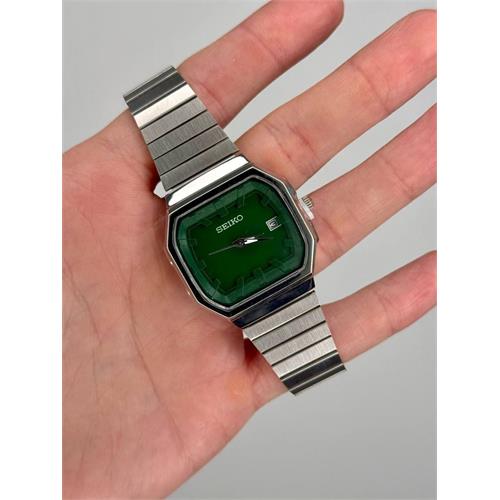 ساعت سیکو مردانه بند نقره ای صفحه سبزتیره 1- کد 370