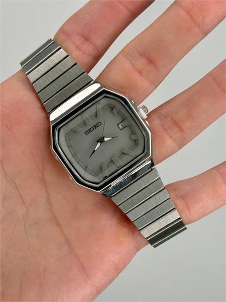 ساعت سیکو مردانه بند نقره ای صفحه خاکستری - کد 368