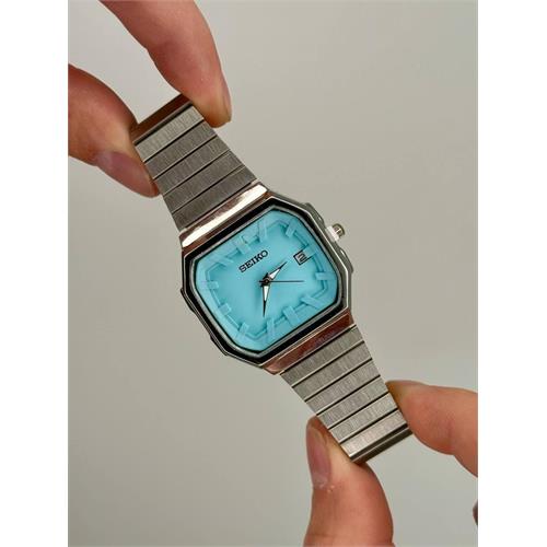 ساعت سیکو مردانه بندنقره ای صفحه آبی - کد371