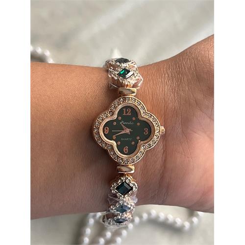 ساعت ونکلیف سبز