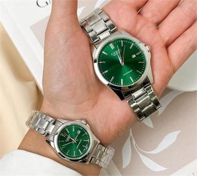 ست ساعت کاسیو بند استیل نقره ای صفحه سبز - کد 628