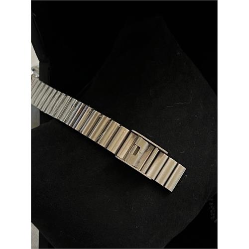 پشت ساعت بند ریلی