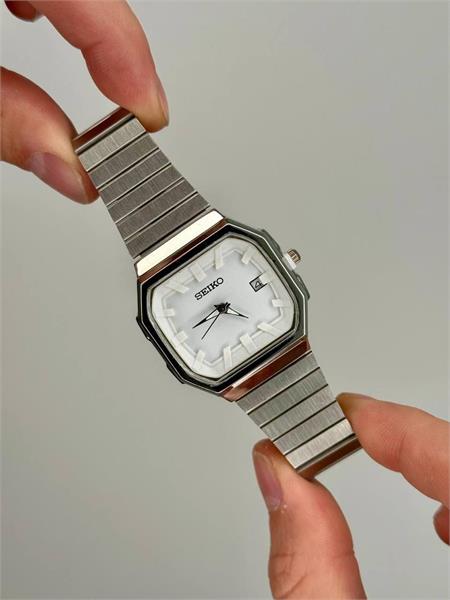 ساعت سیکو مردانه بند نقره ای صفحه سفید - کد 367