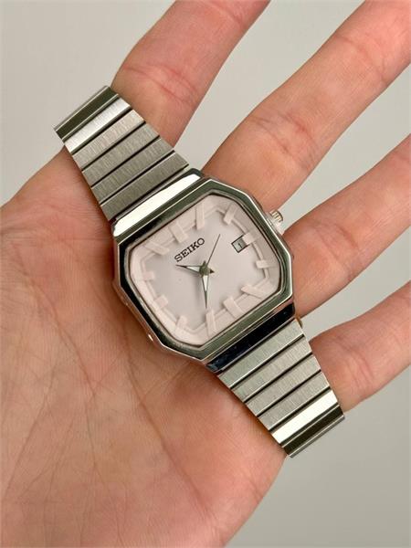 ساعت سیکو مردانه بند نقره ای صفحه صورتی - کد372